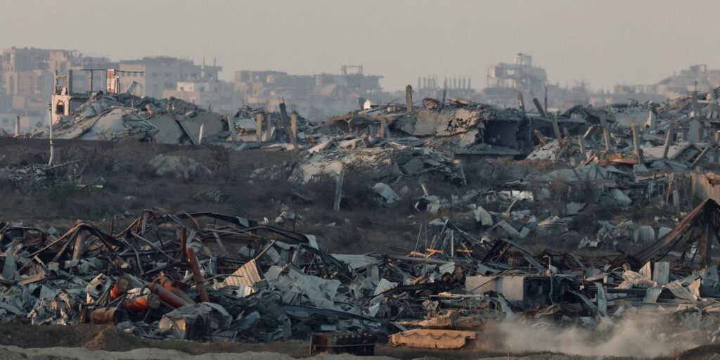 Gaza: mais de 40 pessoas morreram neste domingo vítimas de bombardeios