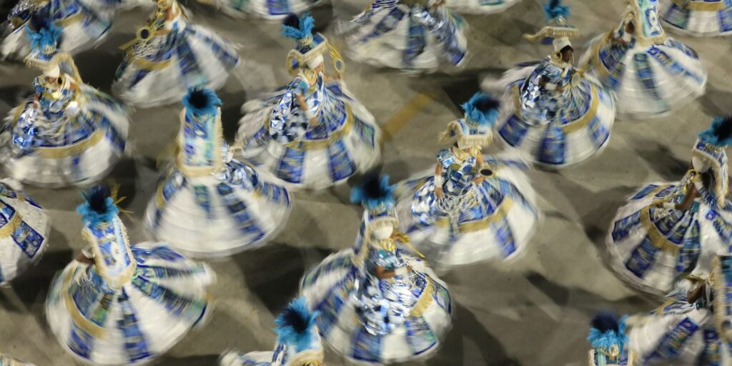 Carnaval: ingressos das frisas do Sambódromo do Rio estão disponíveis