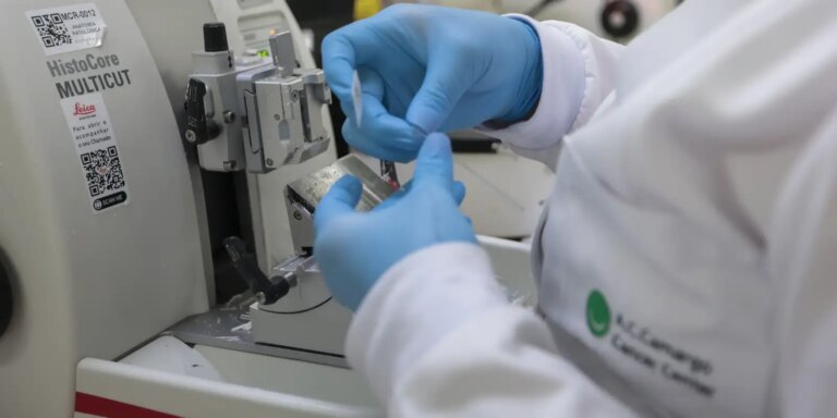 Cura de câncer de próstata pode chegar a até 98%