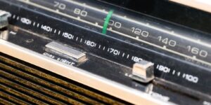 Dia do Rádio: a invenção que resiste ao tempo e sua legião de fãs