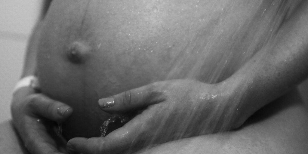 Documentário independente sobre parto humanizado estreia na TV Brasil