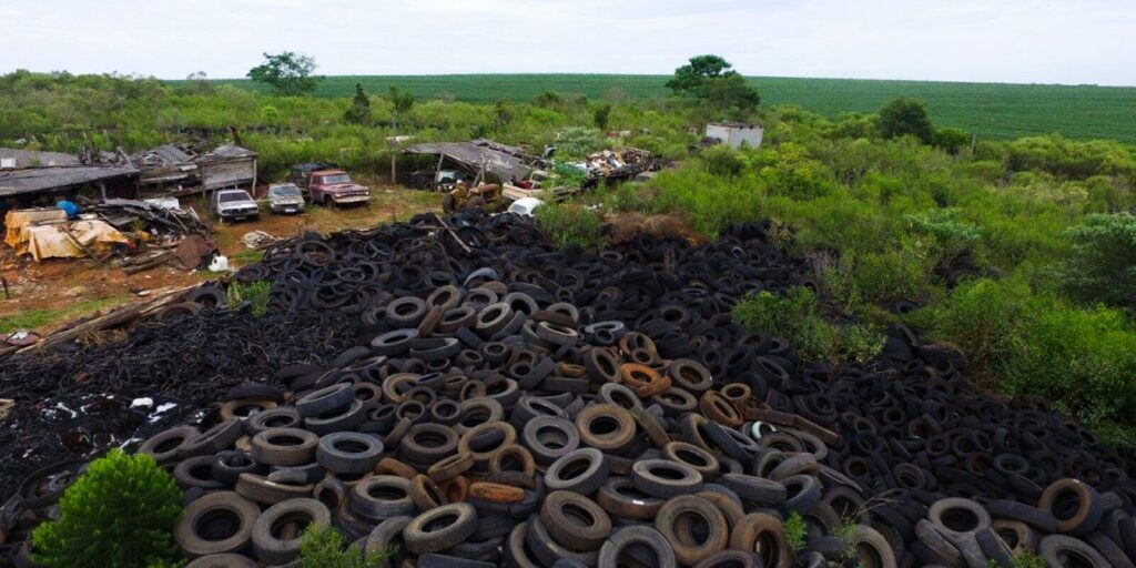 Parceria entre estado e associação garante reciclagem de pneus na BA